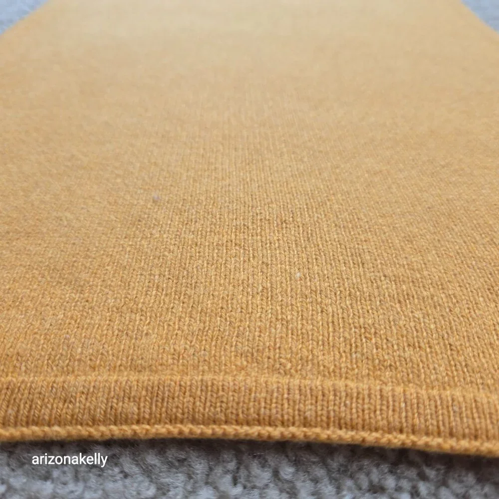 NWOT Everlane Cashmere Scarf Yellow Marigold - Picture 8 of 12